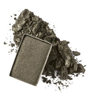 Shimmery Green Eyeshadow